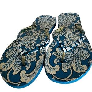 Vera Bradley Blue White Paisley Floral Print Rubber Flip Flop Sandals Si…